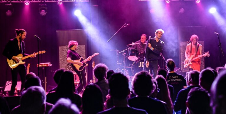 Joy Division Tribute: Joy Division Undercover — muziek in Hoorn